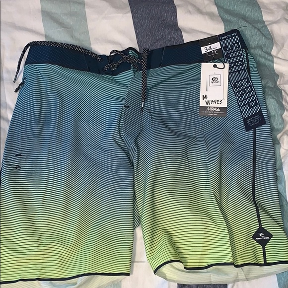 ripped wave boardshorts